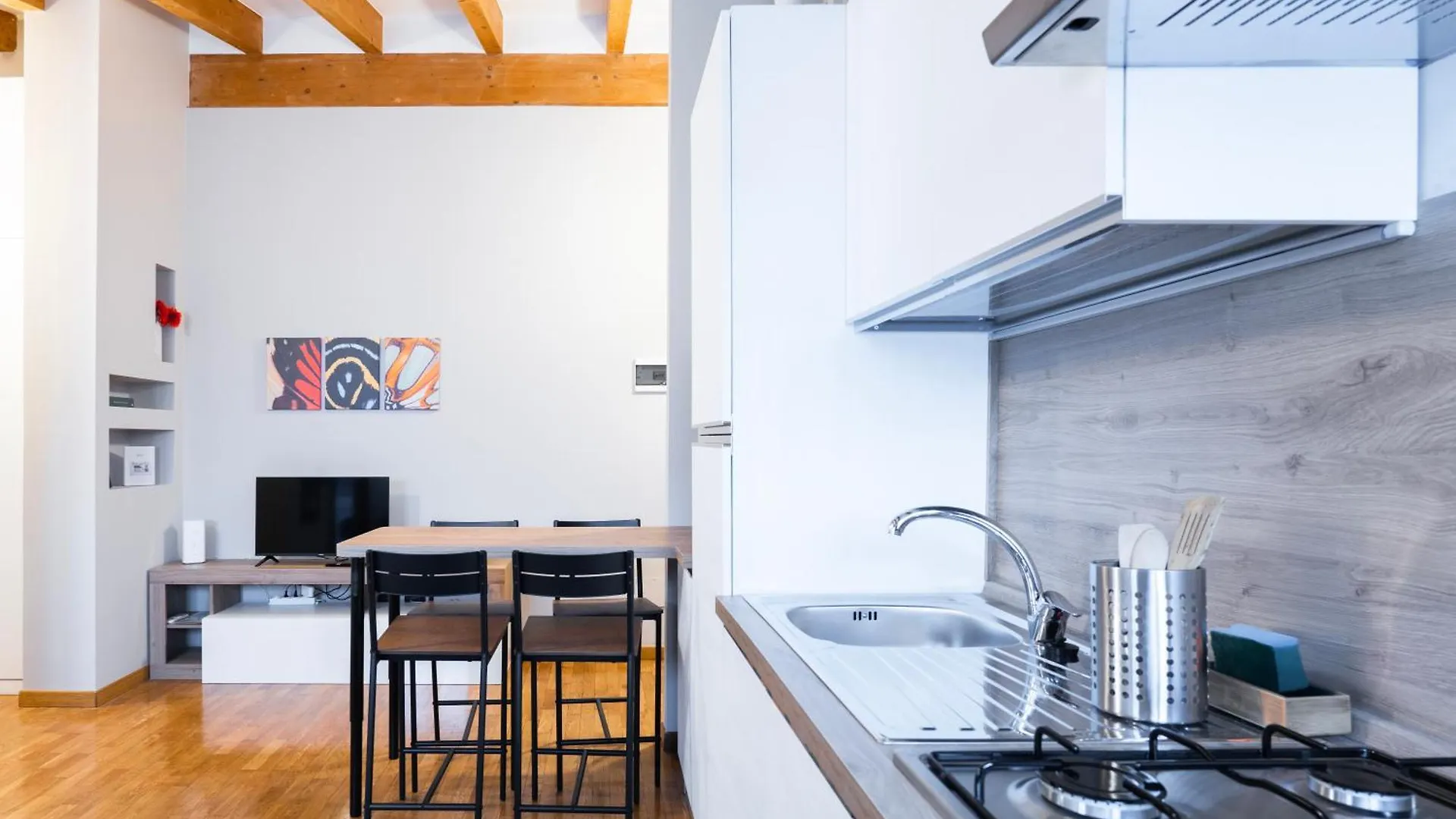 I Host Apartment - Modica 20 Milan